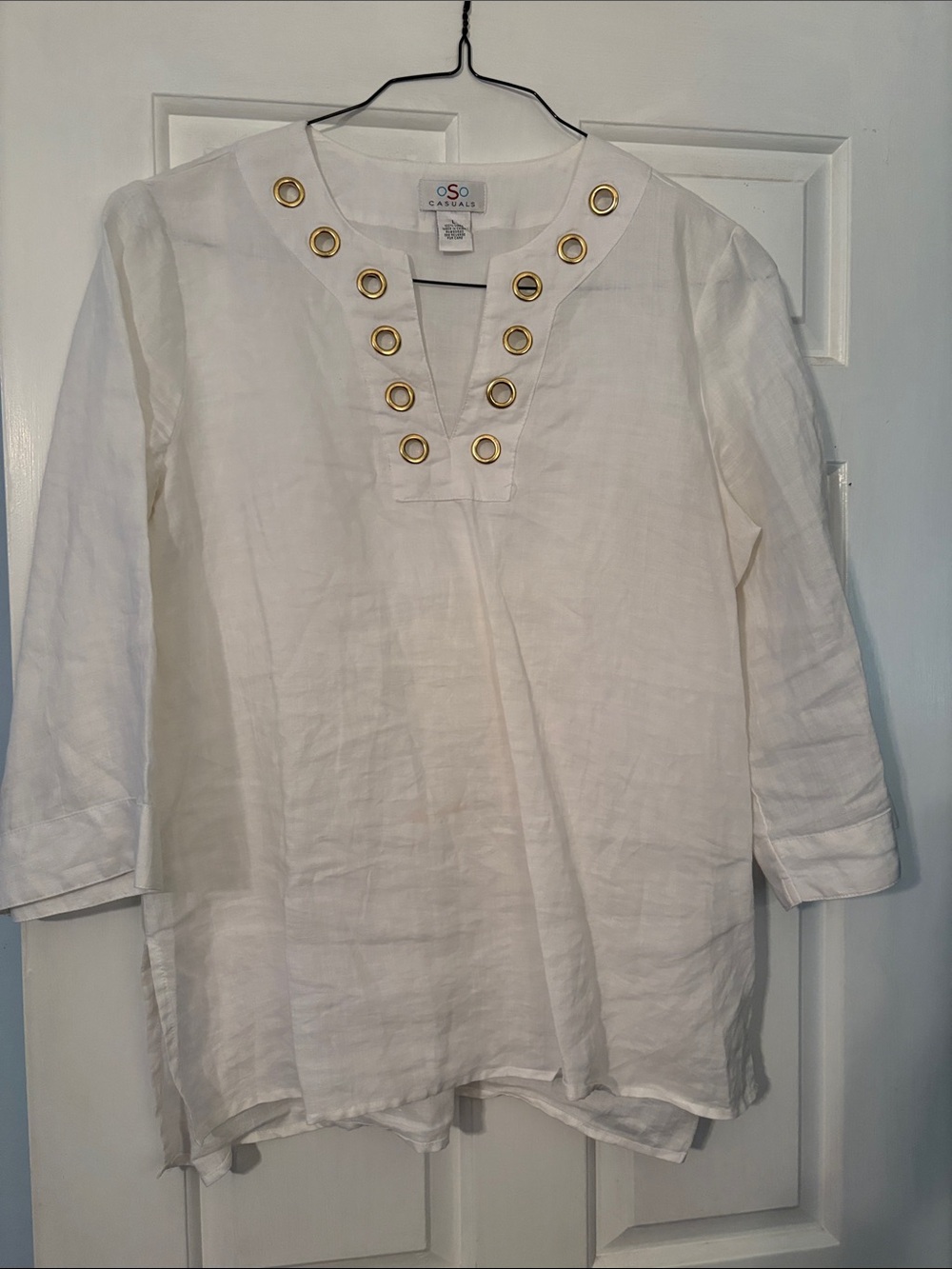 OSO Casuals White Linen Tunic with Gold Grommet Neckline
